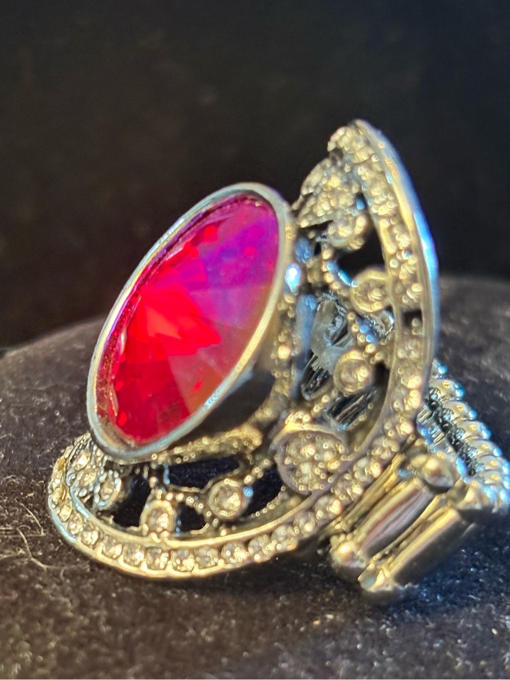 Silver-Tone Ring with Iridescent Pink-Red Crystal - Picture 2 of 2
